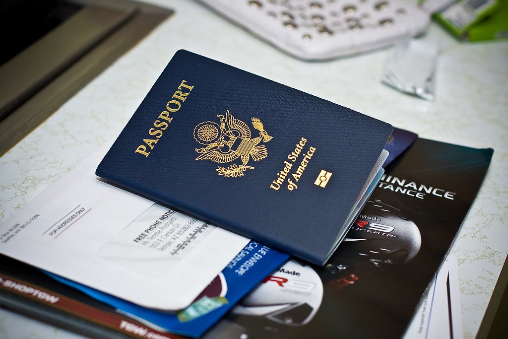 Passeport canadien - documents visa immigration